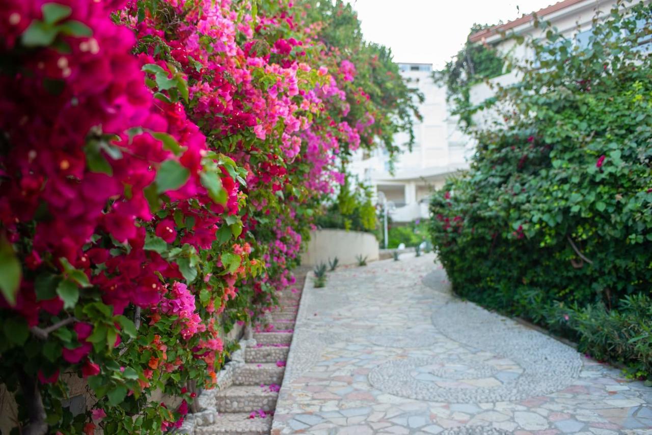 Bougainvill Sunset Villa Sarandë Eksteriør billede